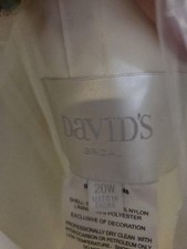 David's Bridal Ivory Lace Beaded A-Line Wedding Dress Plus Size 20W Boat Neck