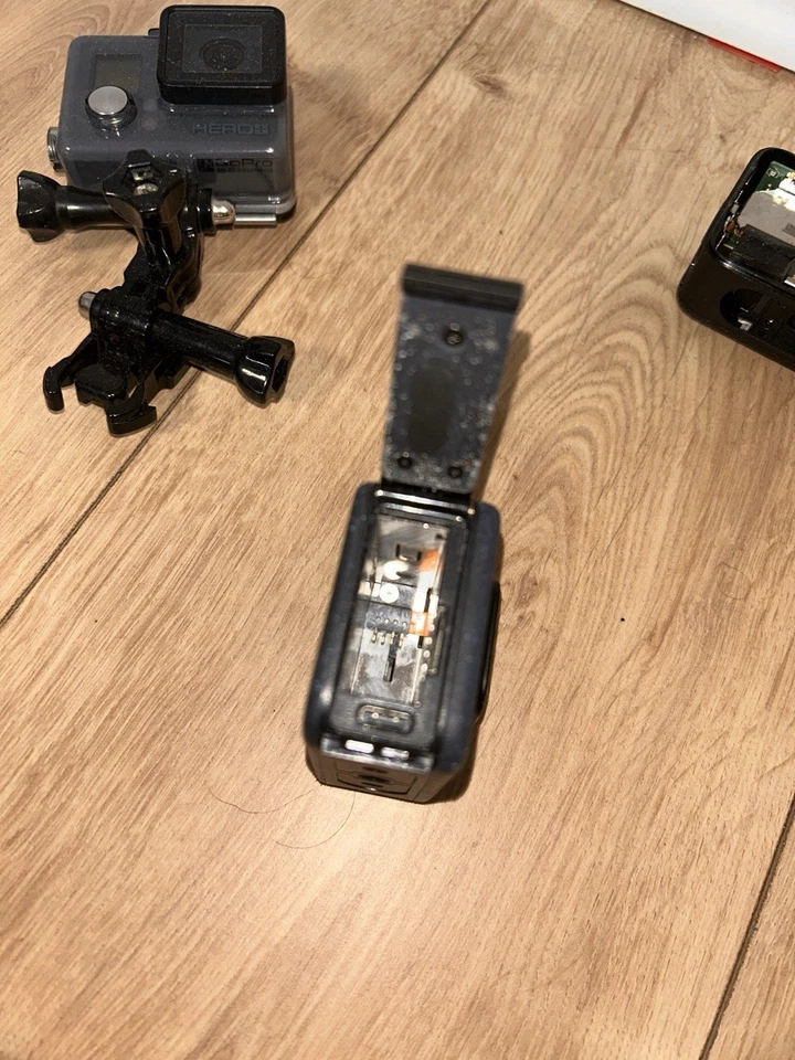 GoPro HERO 12 Black Action Kamera mit Touchscreen - Schwarz (CHDHX-121-RW) - Bild 2 von 4