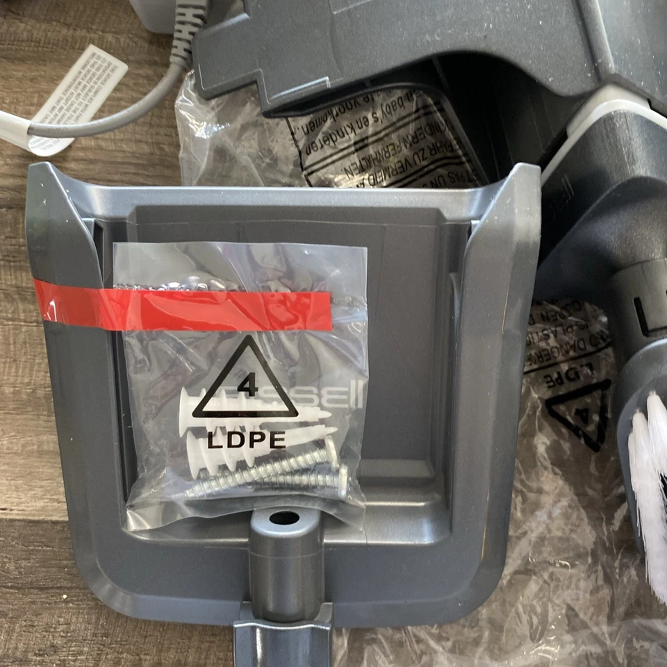 BISSELL ICONPET TURBO 3-Speed Cordless Stick Vacuum Cleaner (31783) Parts Only/ - Image 3 of 4