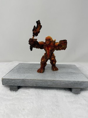 Schleich Eldrador Creatures Lava Golem 4  With Fire Ax Plastic Figure