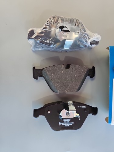Bendix Front Brake Pads For BMW - X1 (E84) 2009-2015 34112288862 34112288869 - Picture 5 of 10