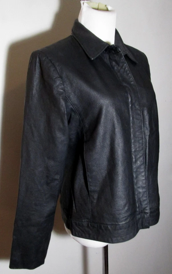 Chaqueta de cuero RUE 21 negra cremallera completa 100 % cuero para mujer talla M Foto 2 de 4