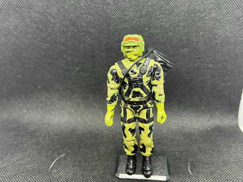 GI Joe  Hit & Run Light Infantryman 1988 Figure with Accessories Cracked Elbows