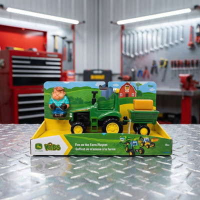 John Deere Kids Fun on the Farm Playset Tractor Wagon Farmer Figure 47401 12m+