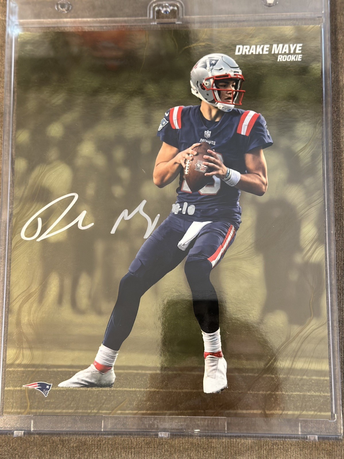 Drake Maye New England Patriots Fanatics Emanate Under Wraps Auto Gold /50 Rookie 