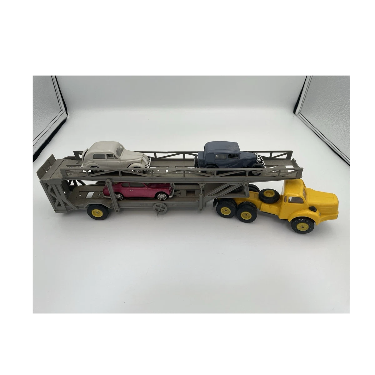 Renault Plastic 1:43 Diecast Cars, Trucks & Vans for sale | eBay