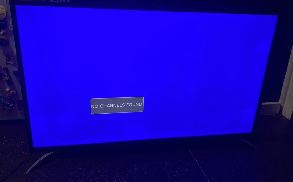 Sharp Aquos LC-40cfe6351k Smart HD LCD Year 2015. Dodgy Picture. Fuzzy Screen - Image 4 of 4