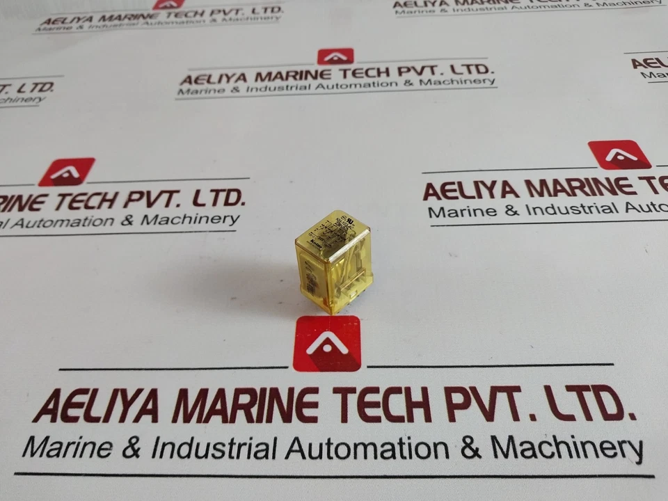 Lot of 7X Kun Hung/Koino Electric KH-103-4C Miniature Power Relay 230VAC - Image 3 of 4