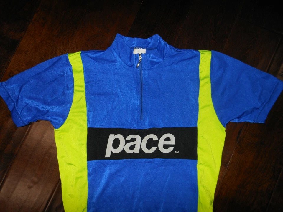 Camiseta deportiva de ciclismo vintage PACE by CUSTOM ATLETIC WEAR talla M azul/voltio HECHA EN EE. UU. Foto 2 de 4
