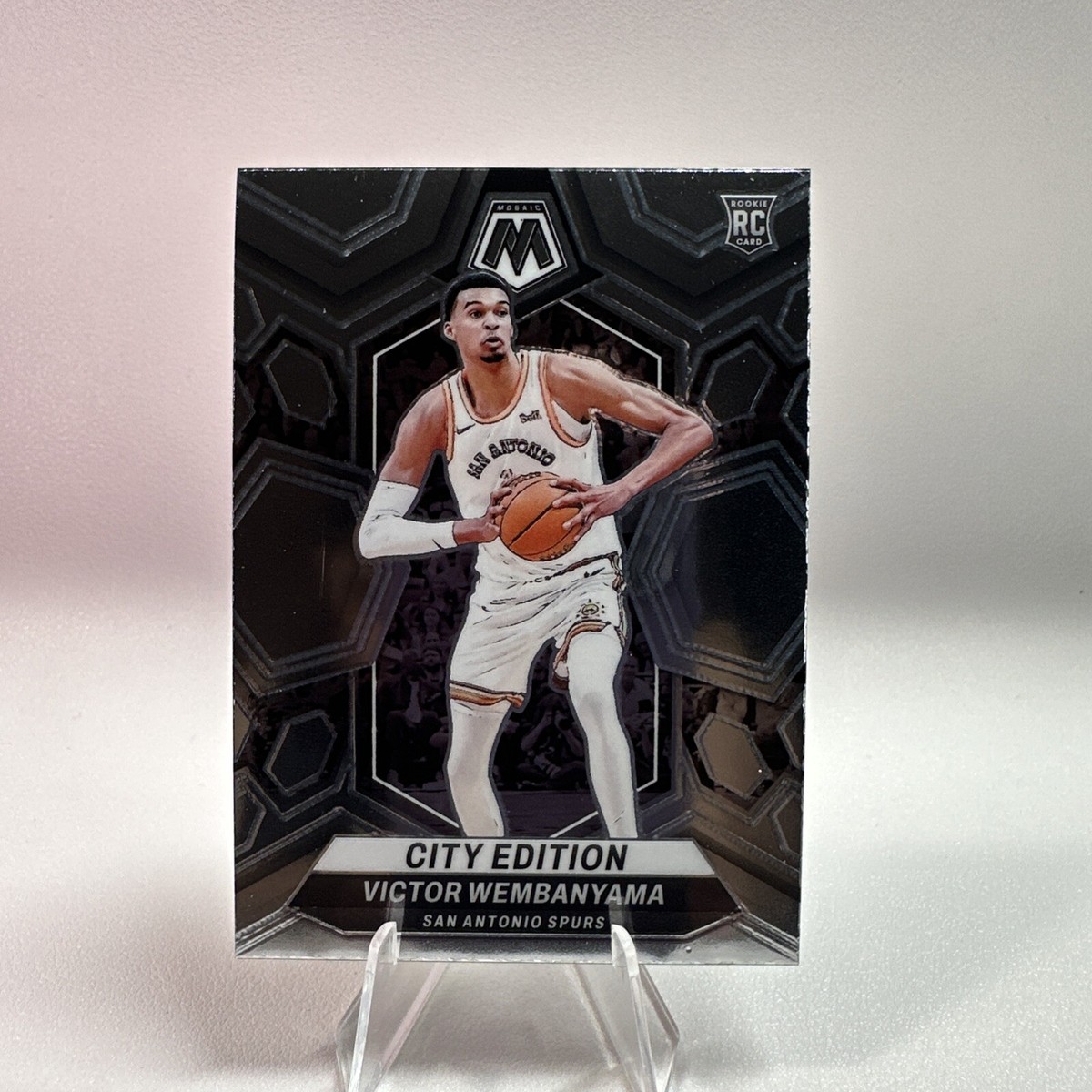 2023-24 Panini Mosaic Victor Wembanyama City Edition Rookie RC San 