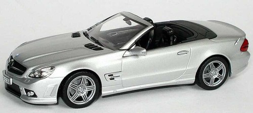 Mercedes Benz SL63 AMG R230 Iridium Gray 2008 Minichamps B66960018 1/43 Silver - Picture 6 of 8