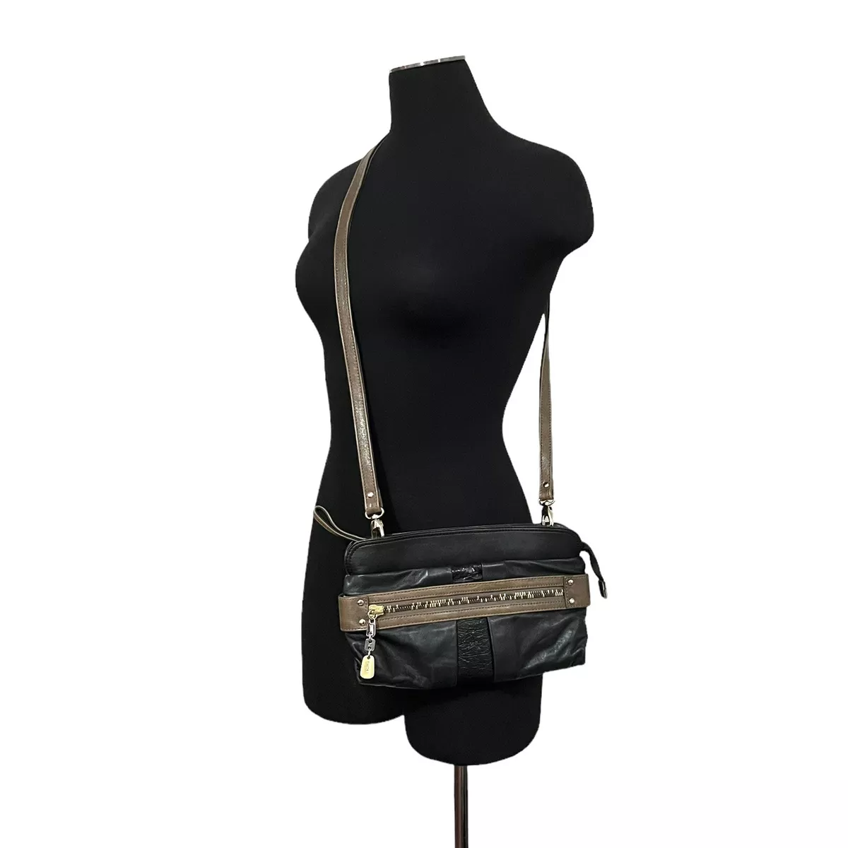 Chloe black online clutch bag