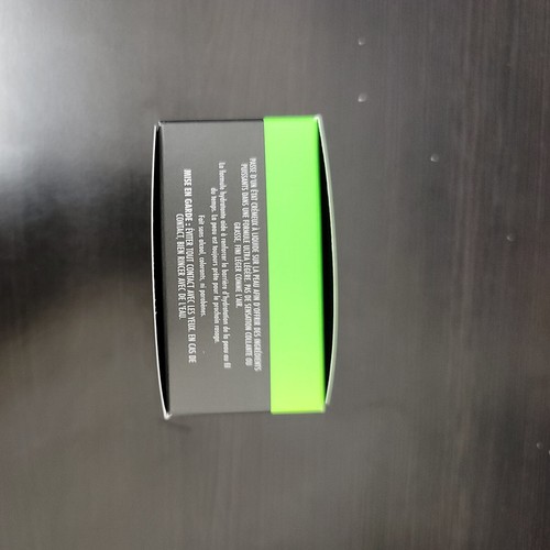 Gillette Labs Skin Care Fast Absorbing Moisturizer by Gillette, 3.4 oz - Picture 3 of 6