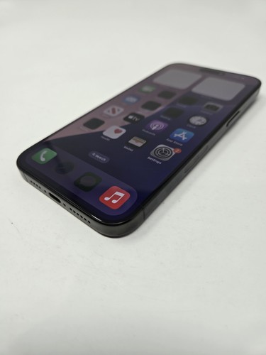 Apple iPhone 15 Pro Max - 256 Go - Noir Titane (T-Mobile) - Photo 3 sur 11