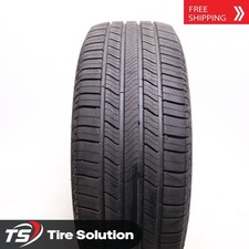 Used 24555r19 Michelin Defender 2 - 107h - 10.532