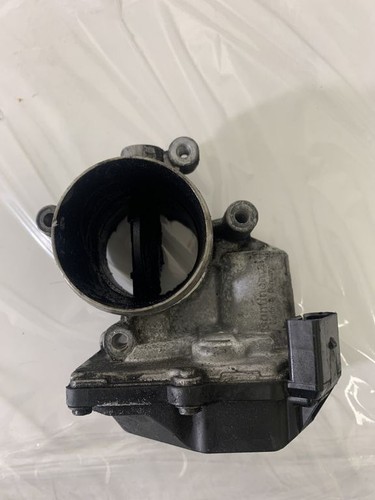 Volkswagen PASSAT B6 2006 Diesel 103kW Drosselklappenventil 03L128063E DRA3078