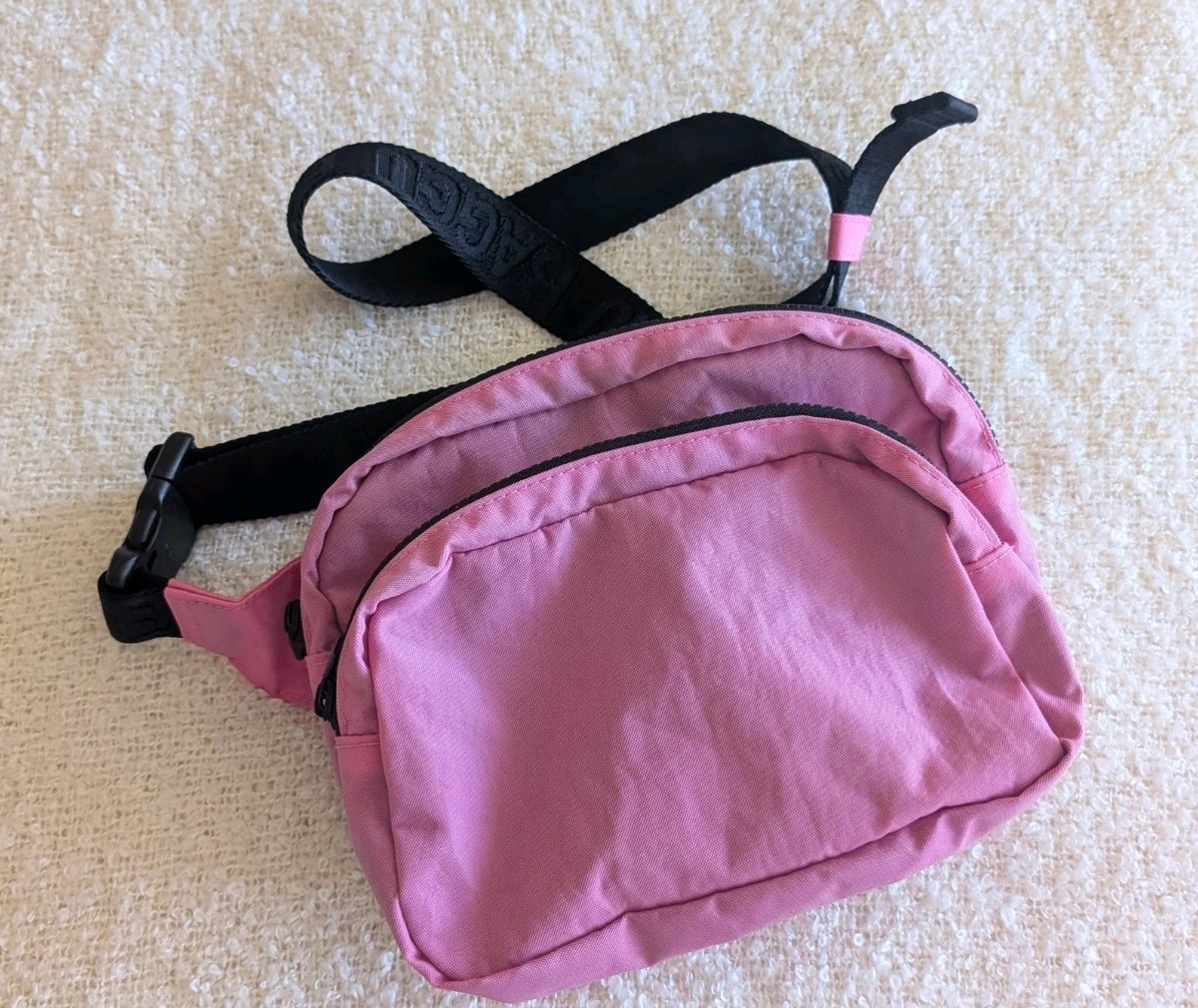 EUC - BAGGU Fanny Pack / Belt Bag  - Azalea Pink