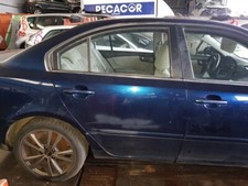 Porte arrière et accessoires Kia MAGENTIS