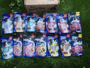 felix cat treats