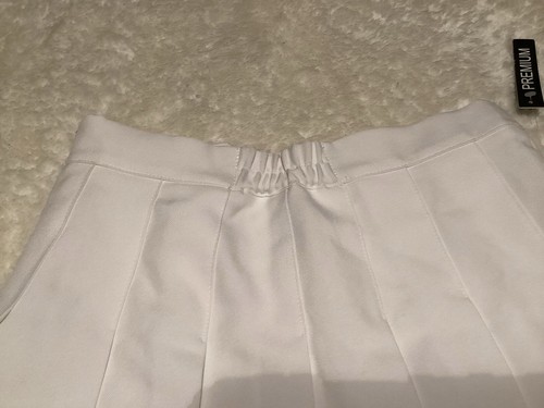Johnny Women’s White Pleated Skirt Size M - Picture 8 of 10