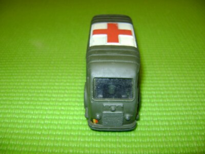 DINKY TOYS 80F/ 807 / 820 - Renault Goélette 1000 Kgs Carrier ambulance militaire, dans sa boîte d'origine