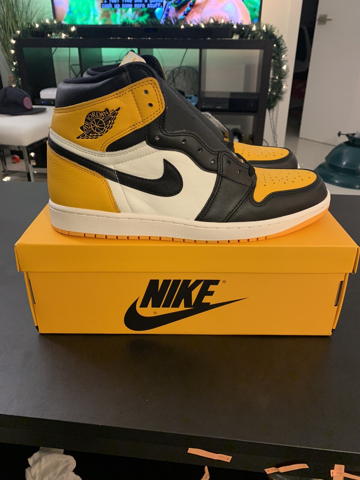 Nike Air Jordan 1 High OG Taxi Yellow Toe White Black 555088-711 Men Size  12 New | eBay