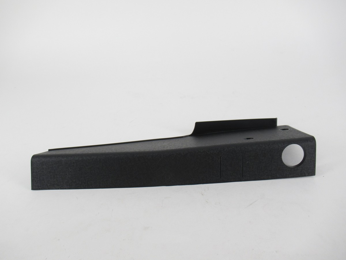 Genuine OEM Kia 84169 D9000 Passenger RH Rear Fender Ledge Cover