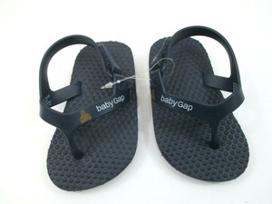gap boys flip flops