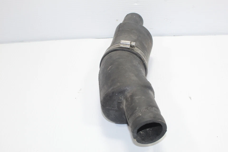 Kawasaki 1988 Jet Ski 300 1978/87-92 440 OEM PIPE, RESNTR. CONNECTR 59151-528 Foto 2 de 4