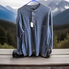 Perry Ellis Stylish mens sweater