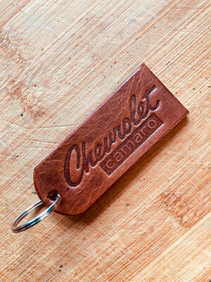 Leder Schlüsselanhänger leather keychain - Chevy Camaro OG