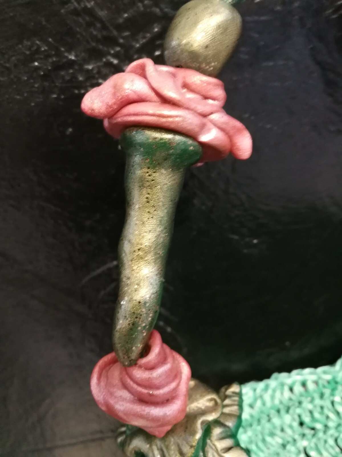 Picture 9 of 24