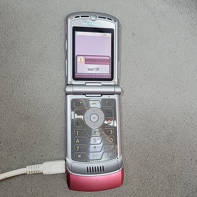 Motorola Razr V3 Rare Pink Flip Phone Powers On Insert SIM READ