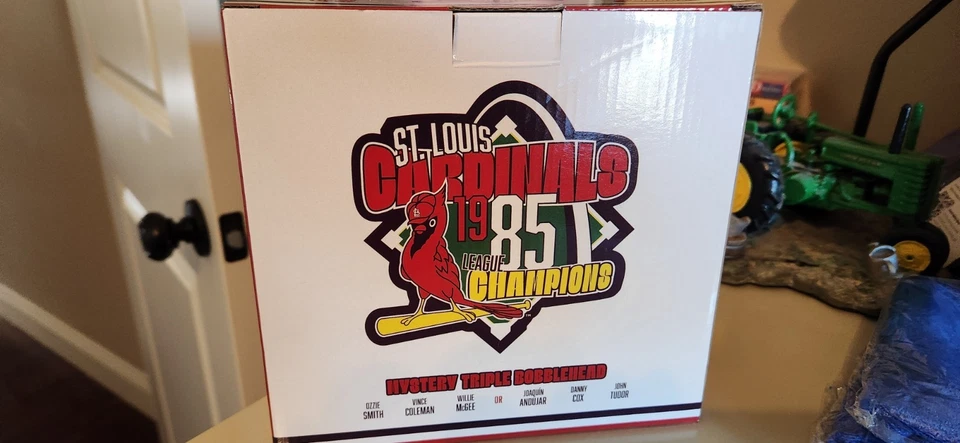 St Louis Cardinals Mystery 1985 Triple Bobblehead OZZIE BATTER- 9/5/25 SGA - NIB - Image 3 of 4