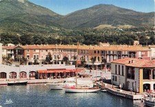 83 PORT GRIMAUD EINKAUFSZENTRUM