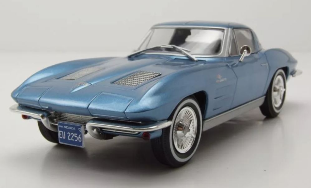 Miniature Corvette C2 Stingray 1963 bleu métallique 1/24 finition WHITEBOX d'exception