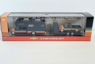M2 Chevrolet 1975 Cheyenne Super 30 & 1978 C10 Silverado Squarebody Hauler Set