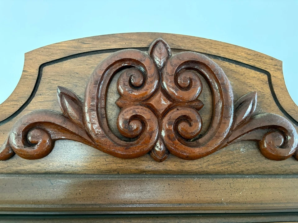 Gabinete/coche de exhibición de China vintage de los años 60 Foto 3 de 4