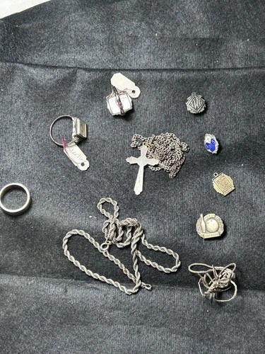 Assorted Vintage Lot 925 Sterling Silver RINGS,NECKLACES+++ Jewelry- 56. grams