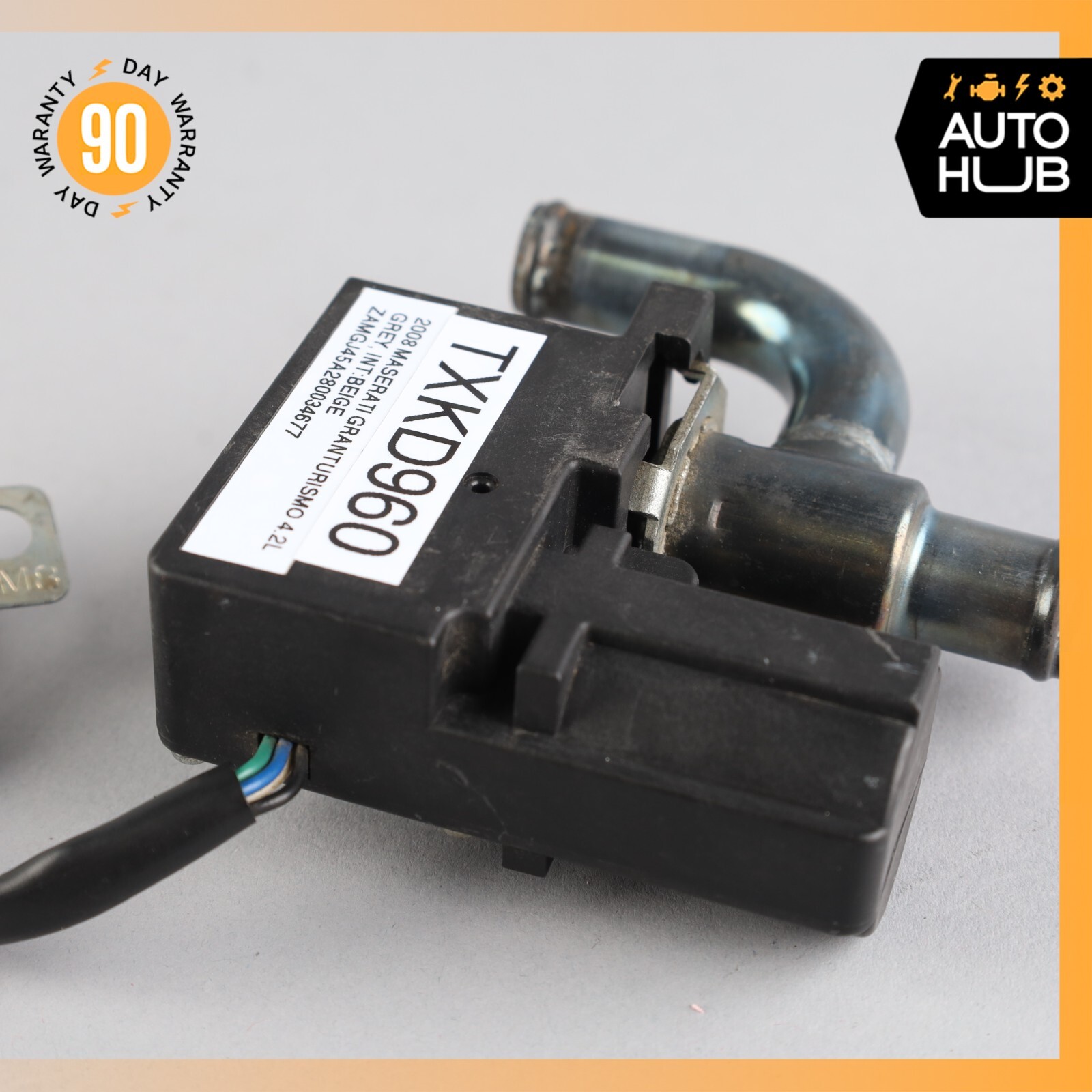 04-19 Maserati GranTurismo GranCabrio M145 TGK Heater Water Valve 80032700 OEM