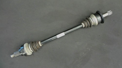 BMW 3er F30 F35 320i Antriebswelle Gelenk links Output shaft left 28mm 7634461