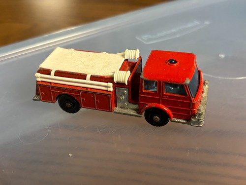 Matchbox Lesney #29-C Fire Pumper Truck - Picture 8 of 9