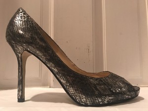 enzo angiolini snakeskin pumps