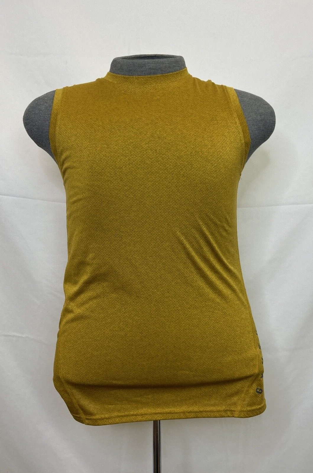 gymshark sleeveless athletic charity tank-top