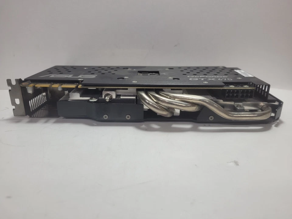 Asus Nvidia GeForce GTX 670 4GB GDDR5 Desktop Graphics Card #0290 - Image 3 of 4