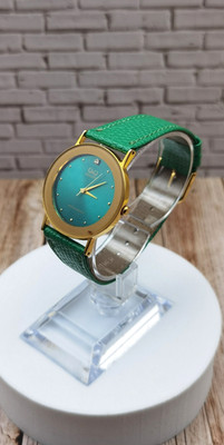 Vintage Q&Q Quartz Damen Armbanduhr in guter Erhaltung