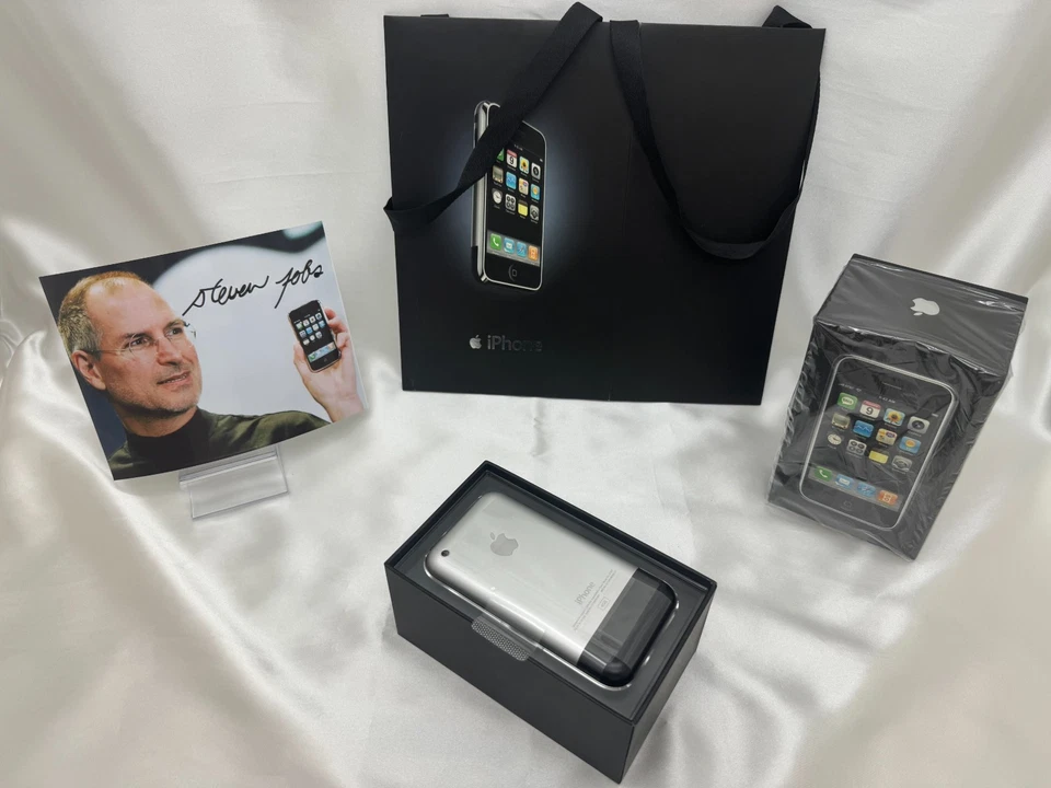 Apple iPhone 1ª Generación 2G 4GB AT&T CAJA A JUEGO A1203 (GSM) COMO NUEVO/CASI COMO NUEVO Foto 3 de 4