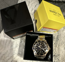 Invicta Pro Diver Men's Quartz Diver Watch Black Dial Two-Tone Bracelet Box