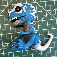 WowWee Fingerlings Untamed Mutant Dinosaur Raptor Series 2 Blue Free Shipping