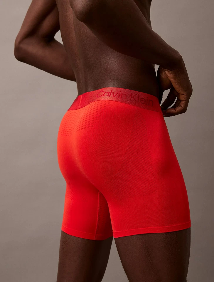 🩲 NUEVO CON ETIQUETAS S,M,L,XL Calvin Klein Para hombres Microfibra Tecnología BOXER BRIEF Ropa Interior/Fundida Foto 2 de 4